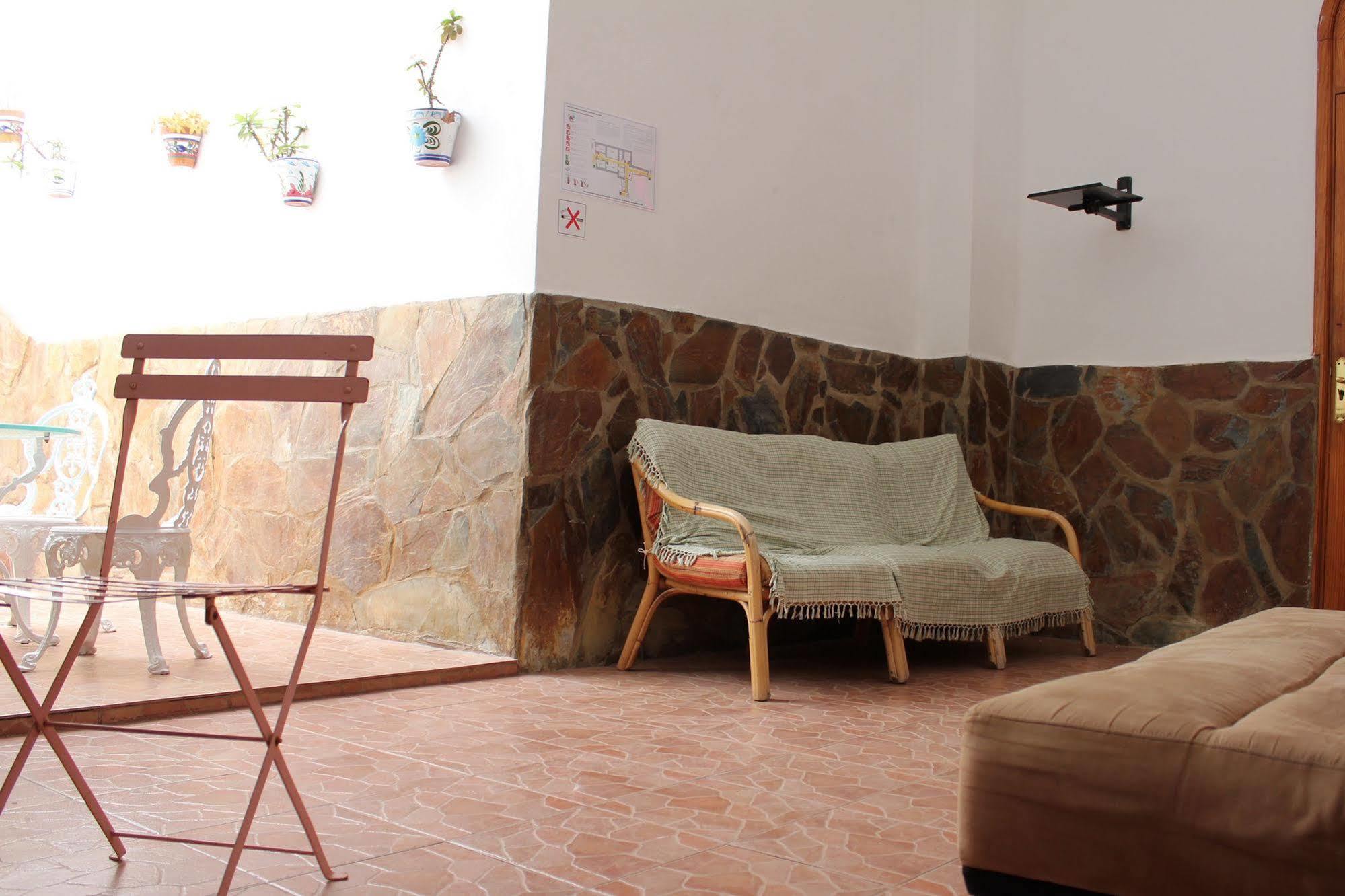 La Papaya - Eco - Yoga - Hiking - Hostel Agaete  Exterior photo