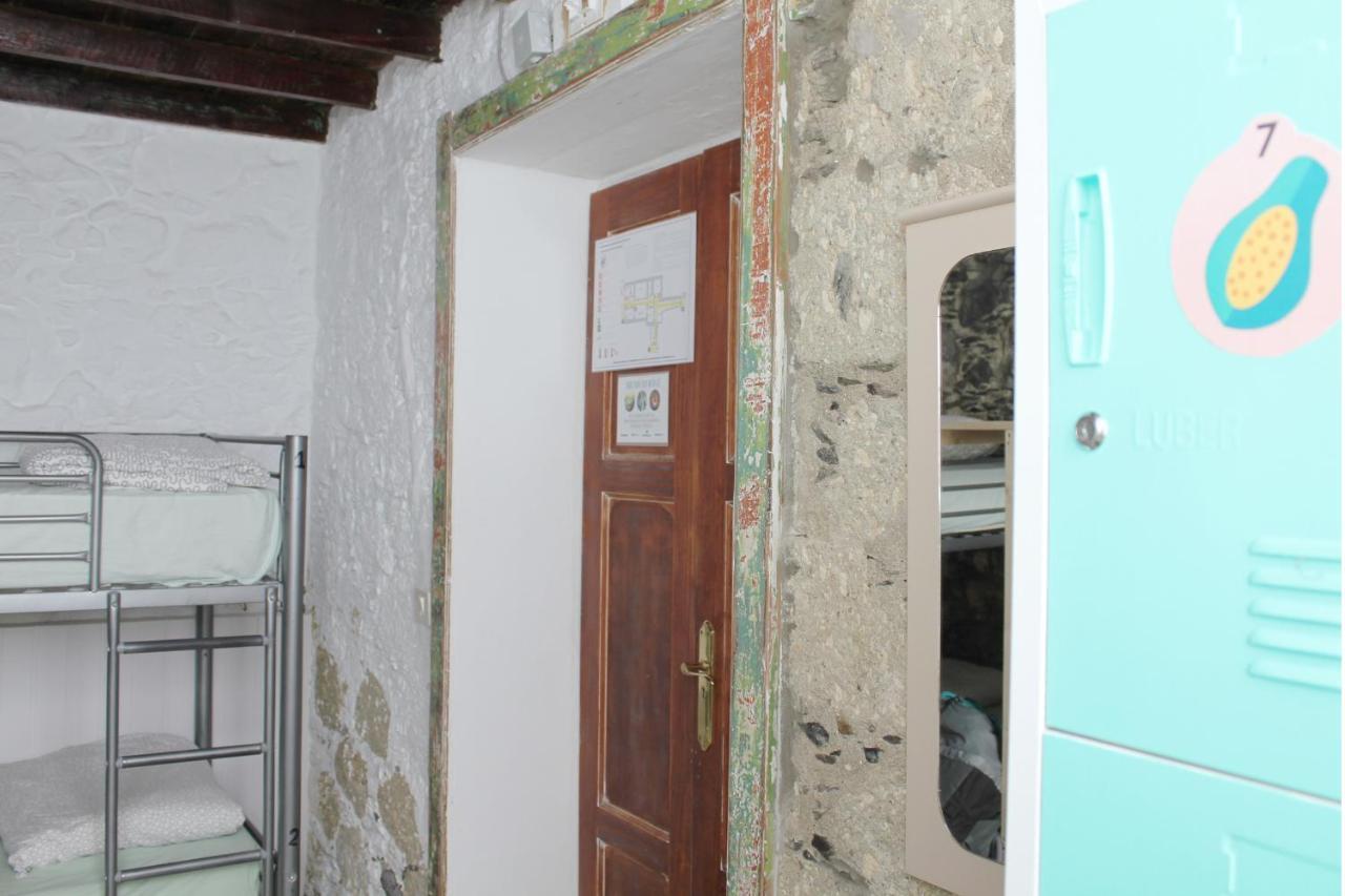 La Papaya - Eco - Yoga - Hiking - Hostel Agaete  Exterior photo